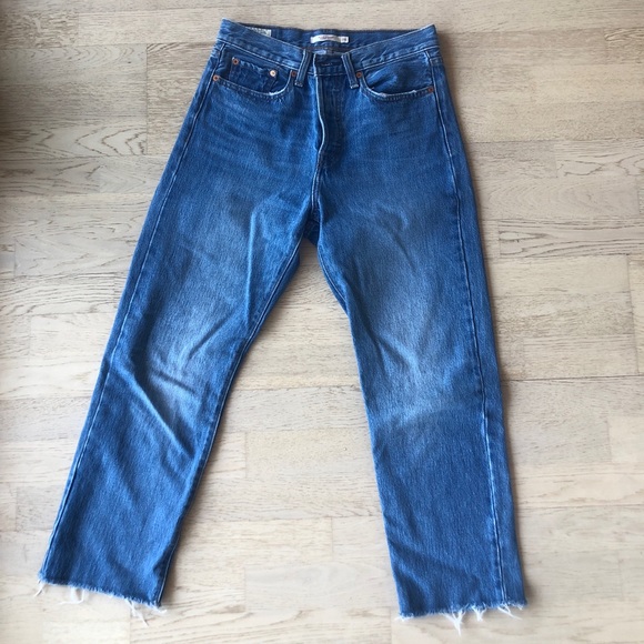 Levi’s wedgie straight size 28 - Picture 3 of 8